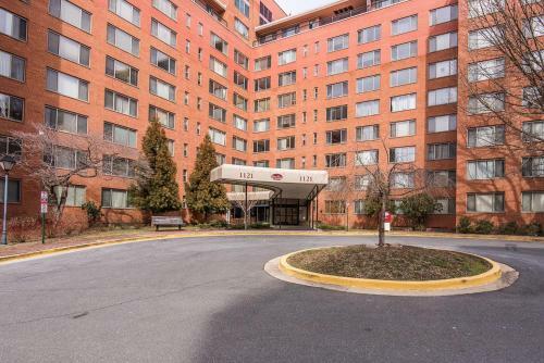 Apartamento Commuter-friendly 1br Rosslyn Apt With A View