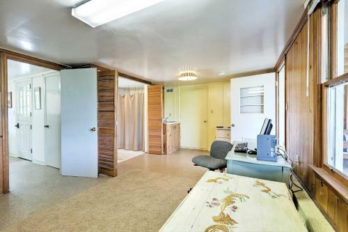Stair-free Lexington Home With Blue Ridge Mtn Views!