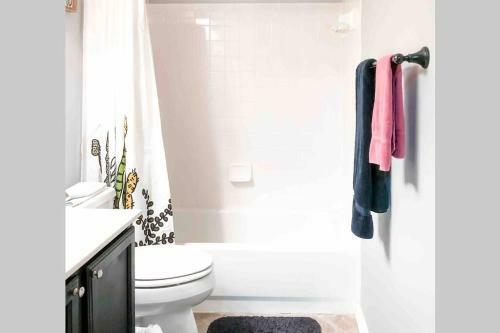 East Wing Row Modern Chic 5mins From Dt Leesburg