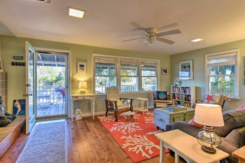 Classic Chesapeake Beachside Cottage With Porch