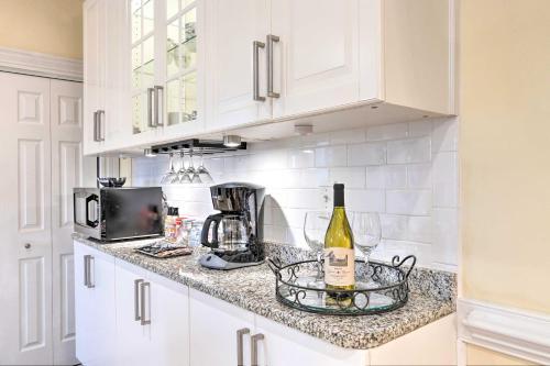 Chic Richmond Apartment With Deck And Patio!