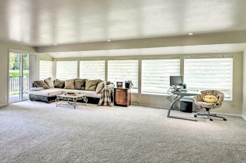 Blooming Family Home On Kitsap Golf Course!