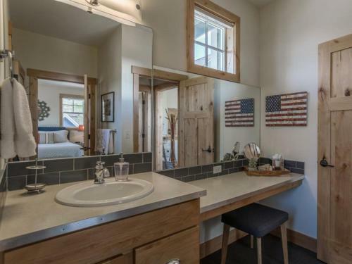 Lakeview Landing #16