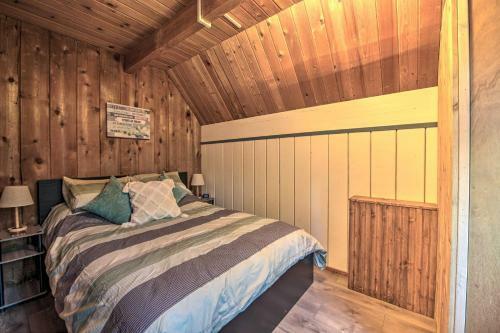 Unique Camano Cabin With Mountain And Water Views
