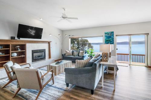 Hook & Cook Beach House