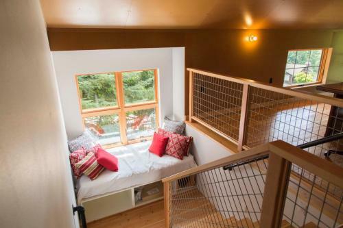 278-crows Nest