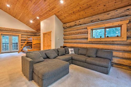 Custom Riverfront Log Home Near Stevens Pass!