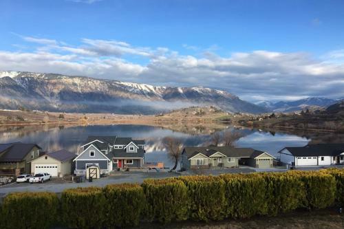 Reflect On The Lake