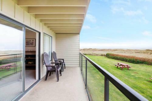 Oyster Condo