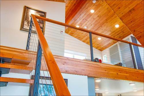 Lake Level Cottages