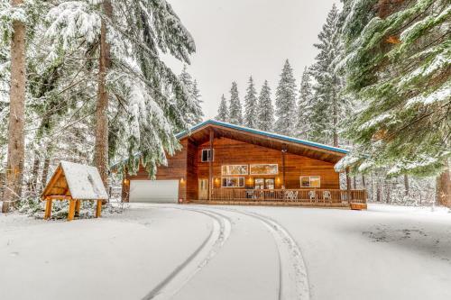 Elk Tracks Lodge