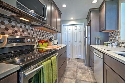 Lovely Pasco Home With Yard - Near Tri-cities Airport