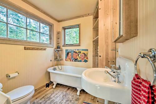 Port Townsend Cottage Mins From Wineries And Golf