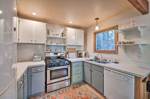 Port Townsend Cottage Mins From Wineries And Golf