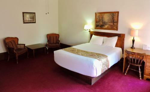 The Waterstreet Hotel
