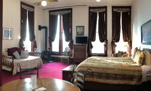 The Waterstreet Hotel