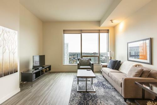 Downtown Seattle Convention Center Apartments