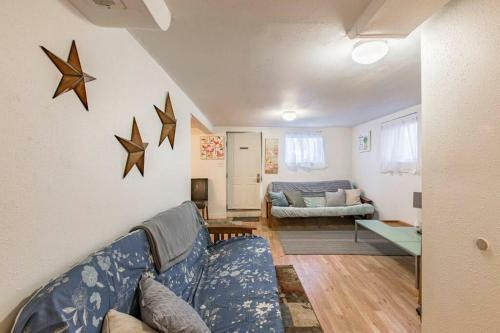 Eastlake One Bedroom Getaway