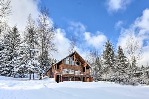 Deluxe Mtn Gem With View Ski, Hike And Explore!