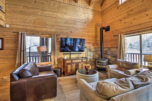 Deluxe Mtn Gem With View Ski, Hike And Explore!