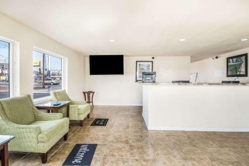Hotel Rodeway Inn