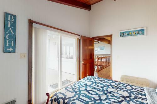 Expansive Views Family Oceanfront Beach Home