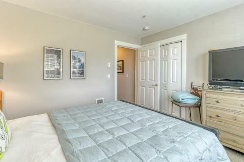 1219 Vacations By The Sea
