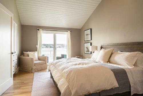 Paradise Cove Abode