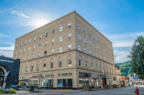 The Mountaineer Hotel