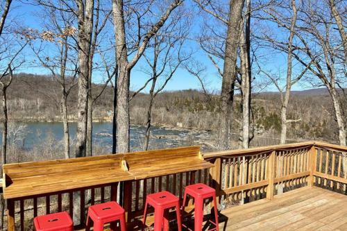 River House Near Harpers Ferry!