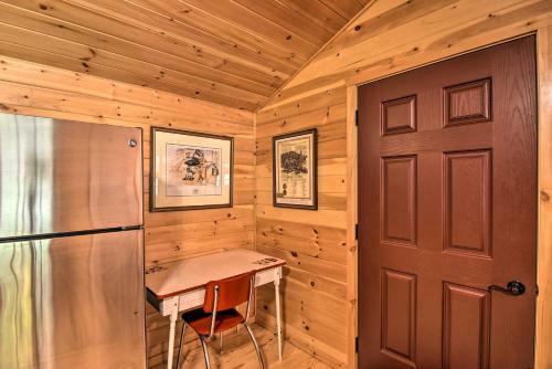 Pet-friendly Cabin With Fire Pit And River Access