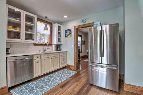 Pet-friendly Murph Landing - 1 Mi To Wvu!