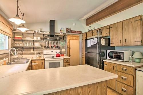 Updated Home On Scenic Bluff Country Acreage!