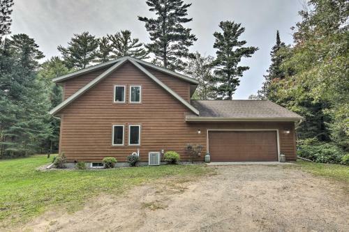 Eagle River Home With Paddle Board And 2 Kayaks!