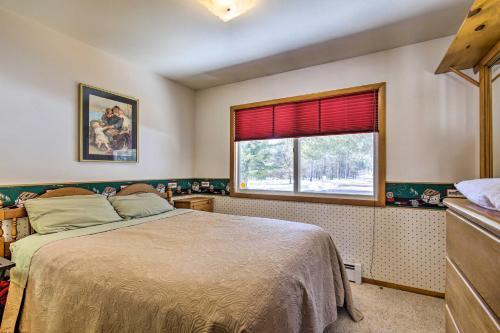 Cranberry And Wine Farm Home With Trail Access!