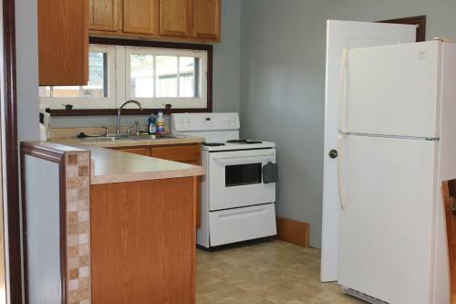 Sturgeon Cabin - Waterfront Resort On Fremont Wolf River