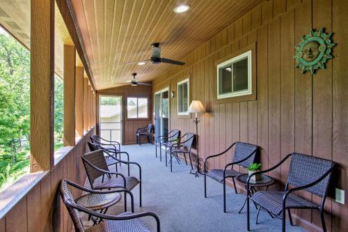 Riversong Waterfront Mississippi River Home