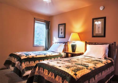 Pine Haven - Elbert's Home