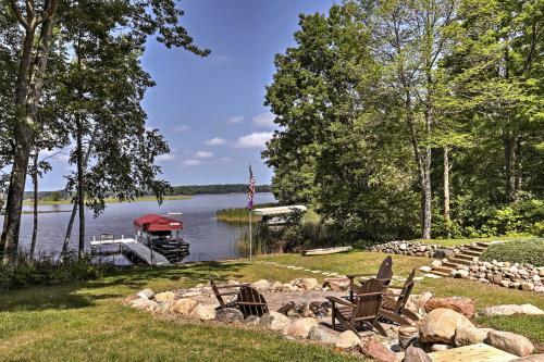 Lakefront Hayward Home With Fire Pit By Ski Trails!