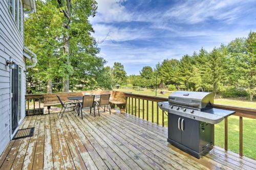 Updated Home With Deck, 2 Mi To Sister Bay Beach