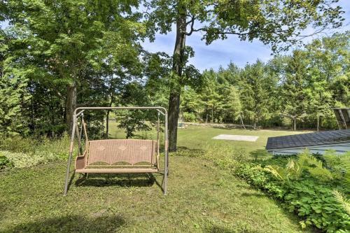 Updated Home With Deck, 2 Mi To Sister Bay Beach