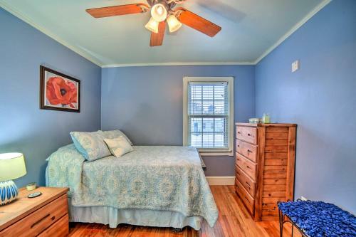 Modern Home With Yard, 1 Mi To Dtwn Sturgeon Bay