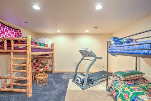 Alpine Home With Deck, Grill And Star Valley Views!