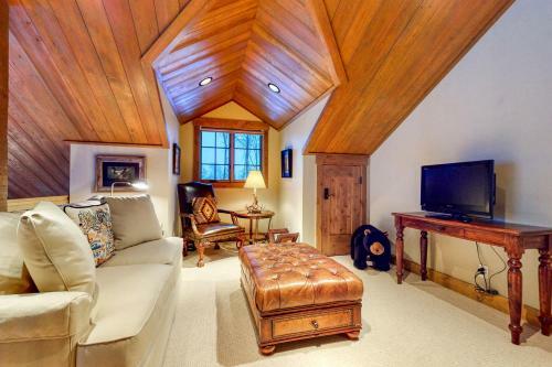 Teton View Cabin