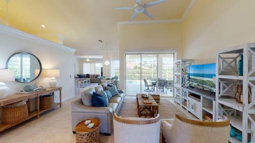 Tigertail Beach Oasis Just Few Steps And Minutes Away