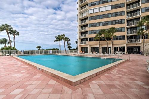 Apartamento Beachfront Marco Island Condo With Pool Access!