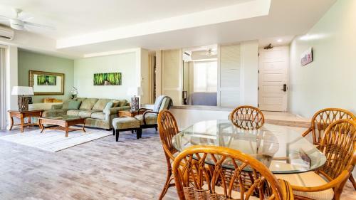 Palms At Wailea #2205