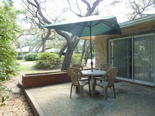 Very Nice Cottage By Jekyll Realty