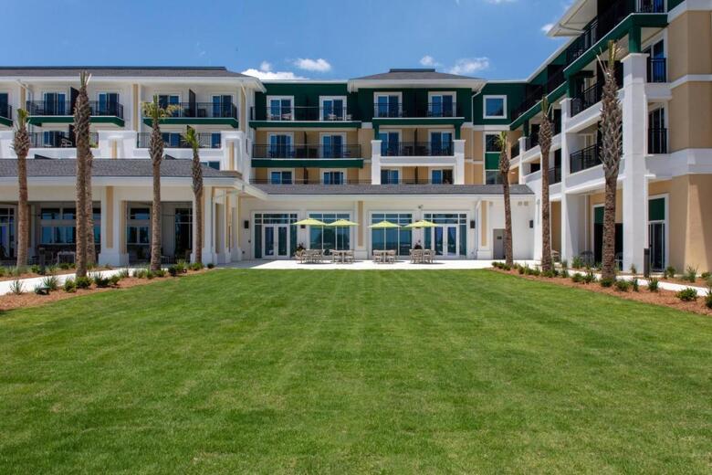 Hotel Courtyard By Marriott Jekyll Island