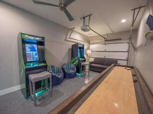 All Decked Out Home